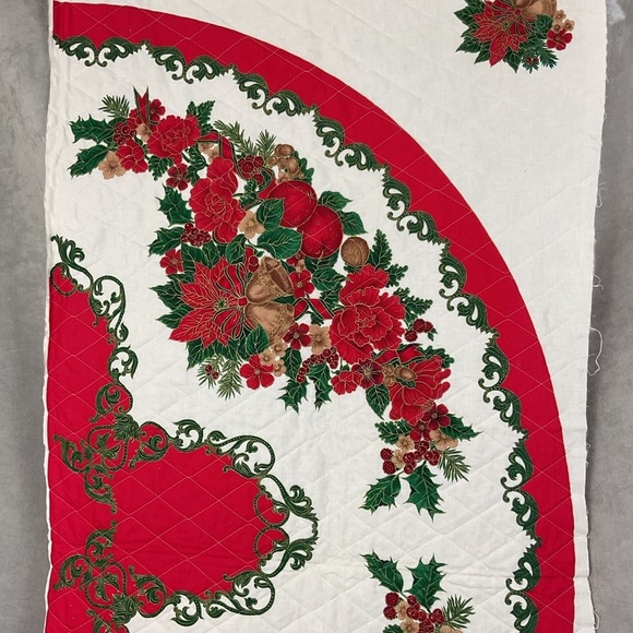 Vintage RED pre quilted Christmas holiday fabric crafting project 2 HUGE panels - Picture 3 of 11